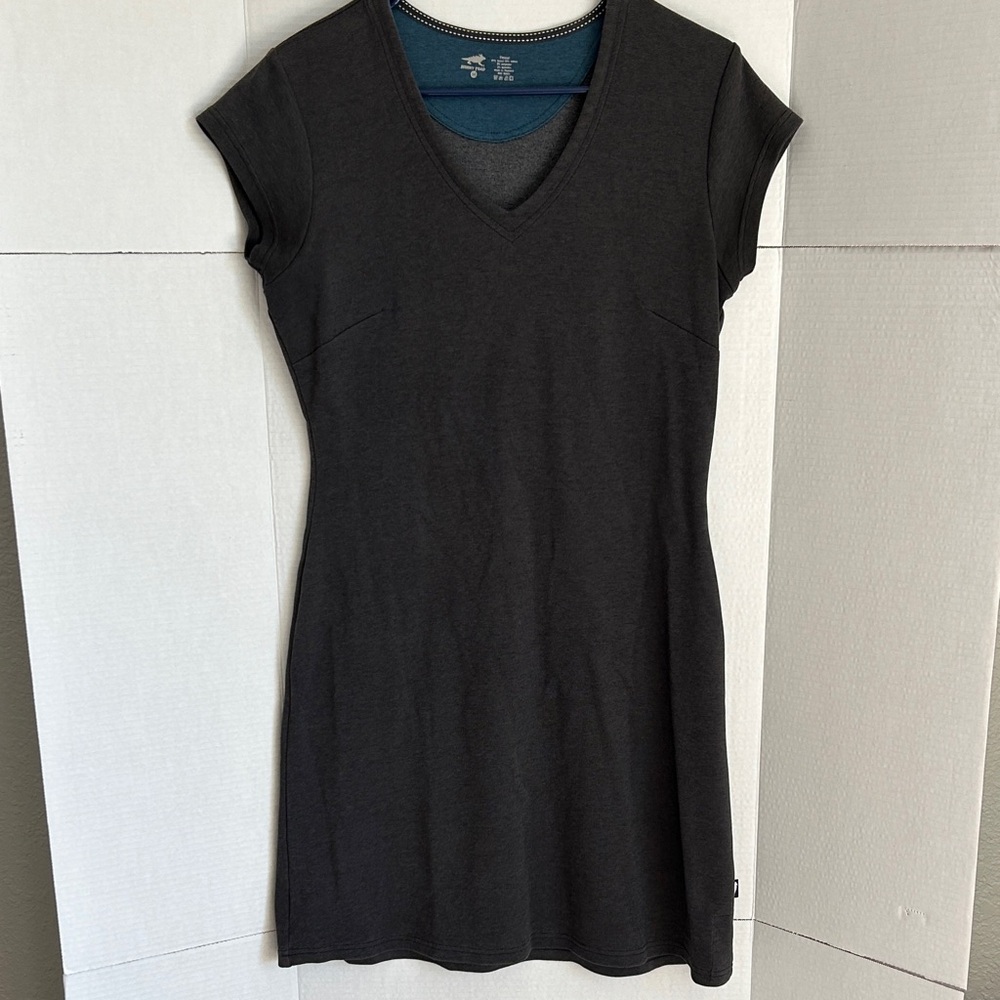 Horny Toad Women’s Pull Over Cap Sleeve Dress, Size M, Charcoal color.